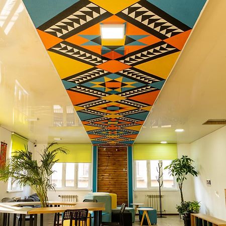People Hostel & Coworking Biskek Kültér fotó